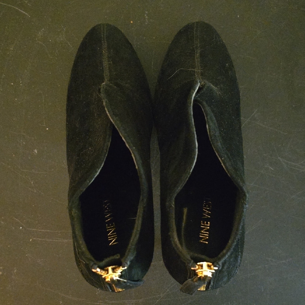 Nine West Black Heeled Elegance